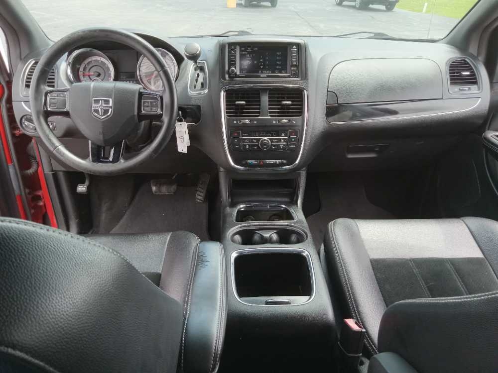 DODGE GRAND CARAVAN SXT