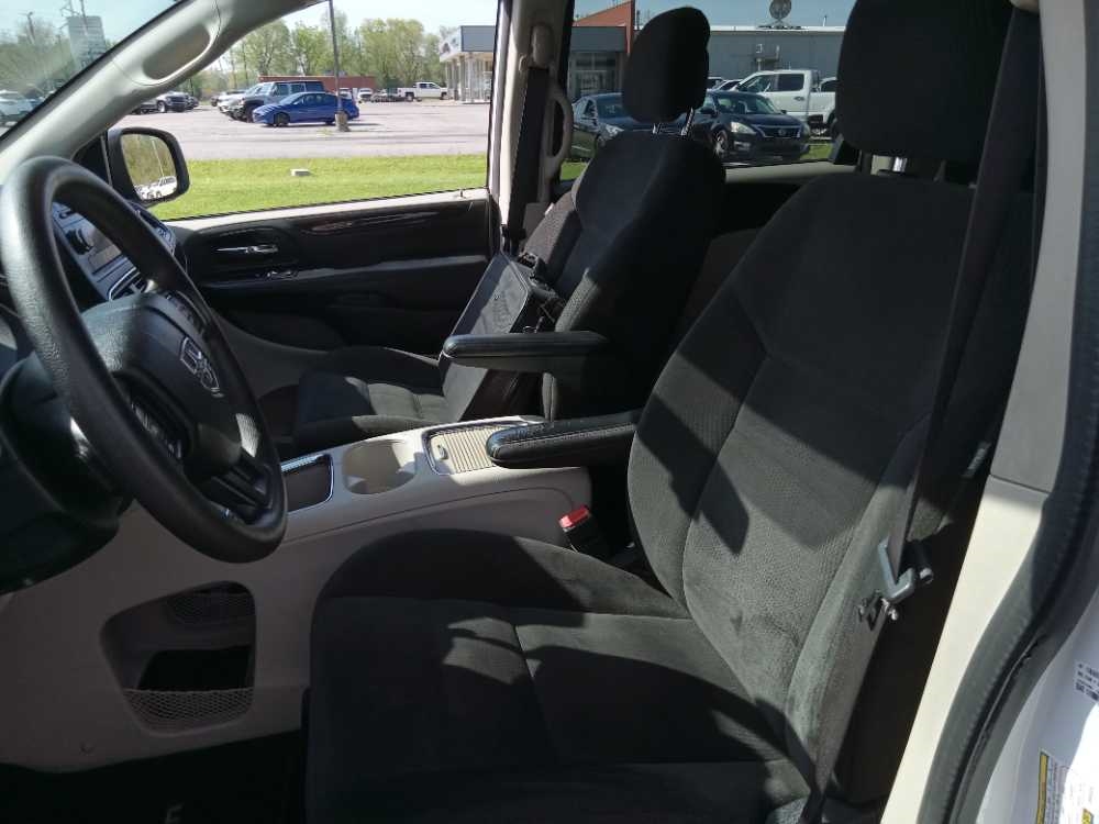 DODGE GRAND CARAVAN SXT