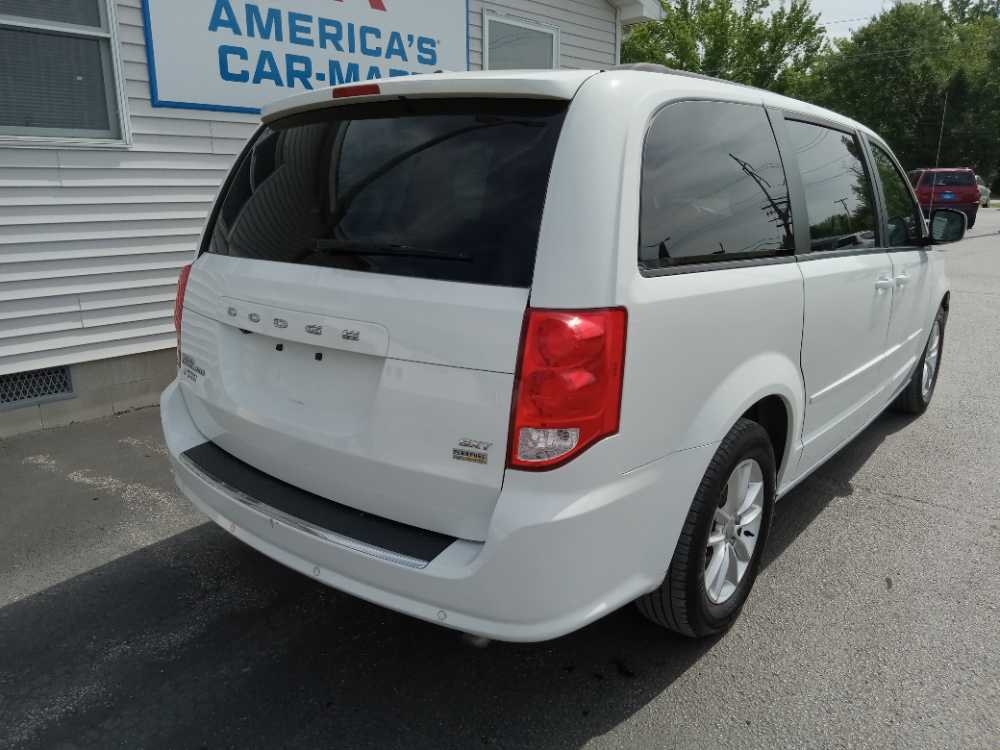 DODGE GRAND CARAVAN SXT