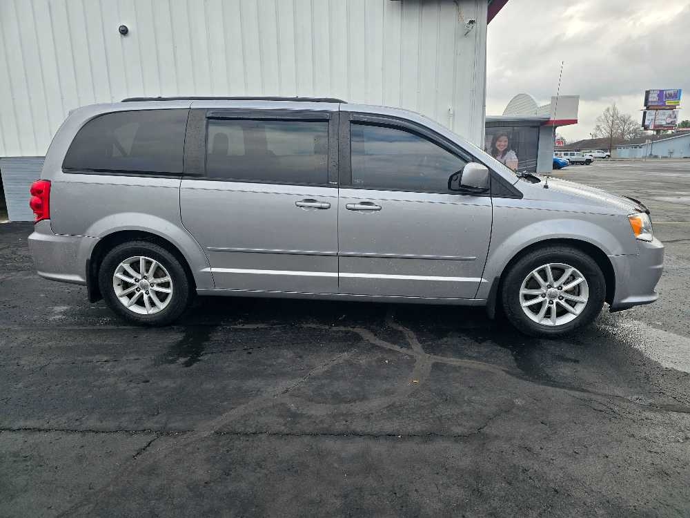 DODGE GRAND CARAVAN SXT
