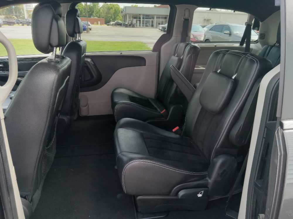 DODGE GRAND CARAVAN SXT