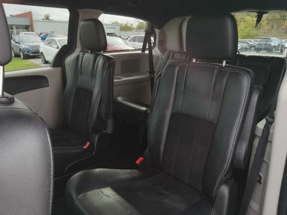 DODGE GRAND CARAVAN SXT