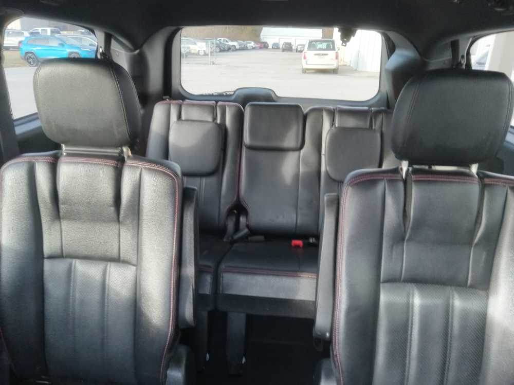 DODGE GRAND CARAVAN R/T