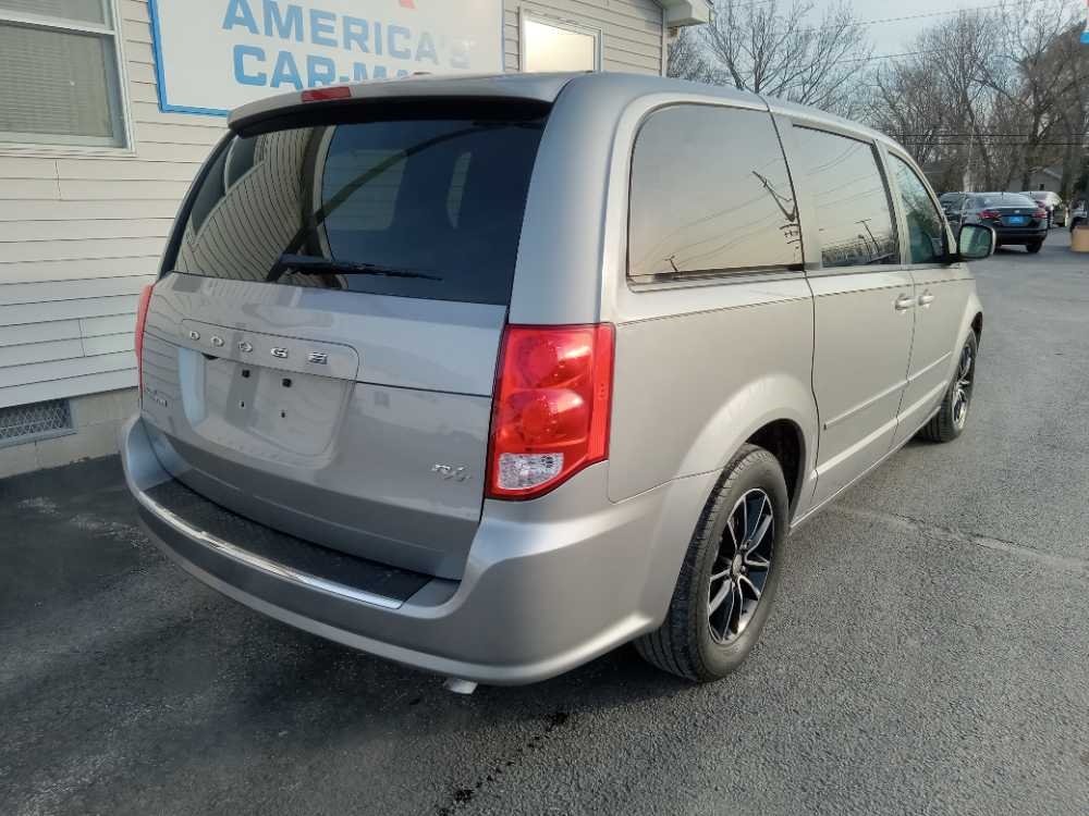 DODGE GRAND CARAVAN R/T