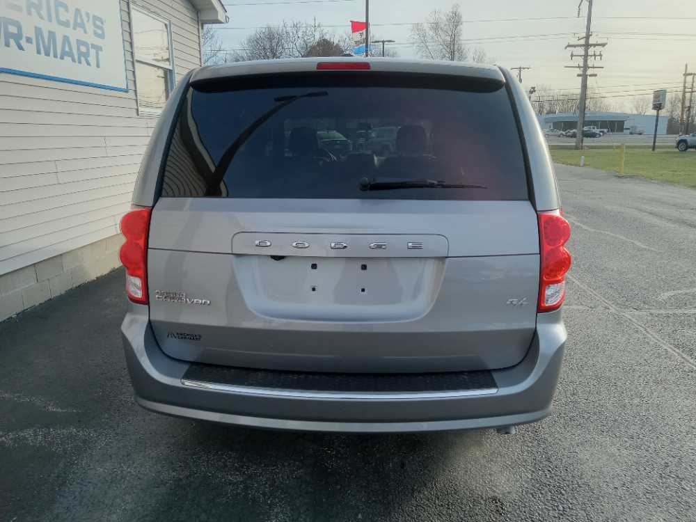 DODGE GRAND CARAVAN R/T