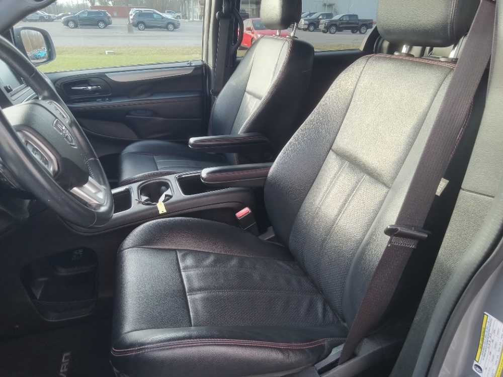 DODGE GRAND CARAVAN R/T