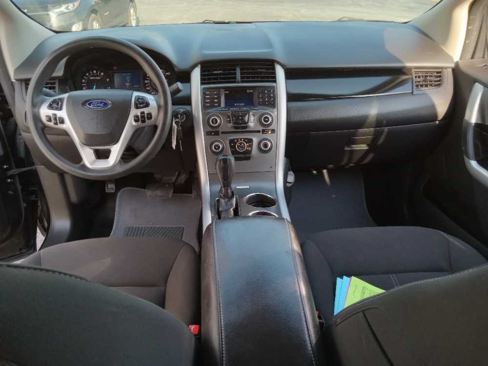 FORD EDGE SE