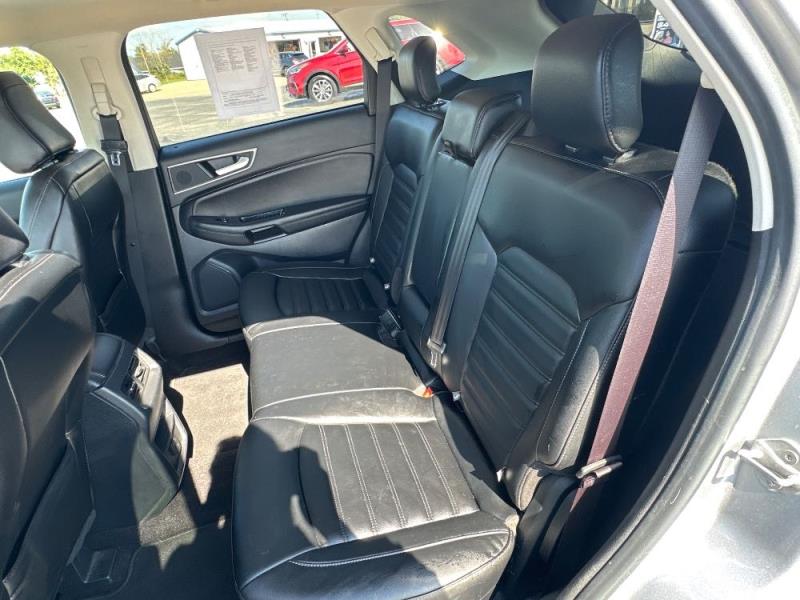 2020 Ford Edge SEL's photo