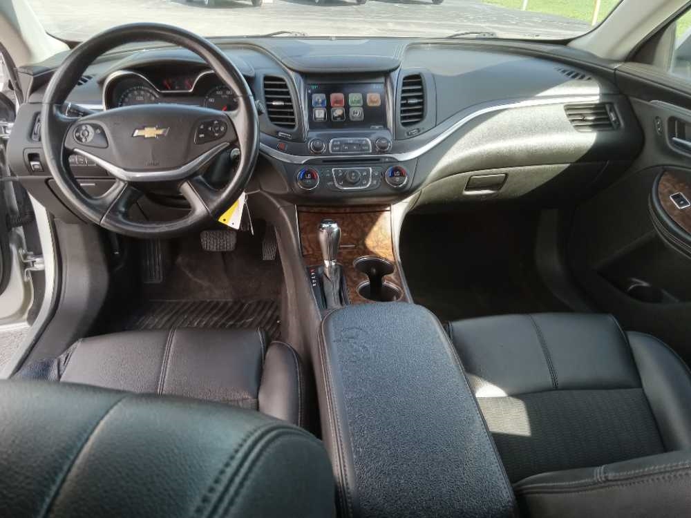 CHEVROLET IMPALA LT (1LT)