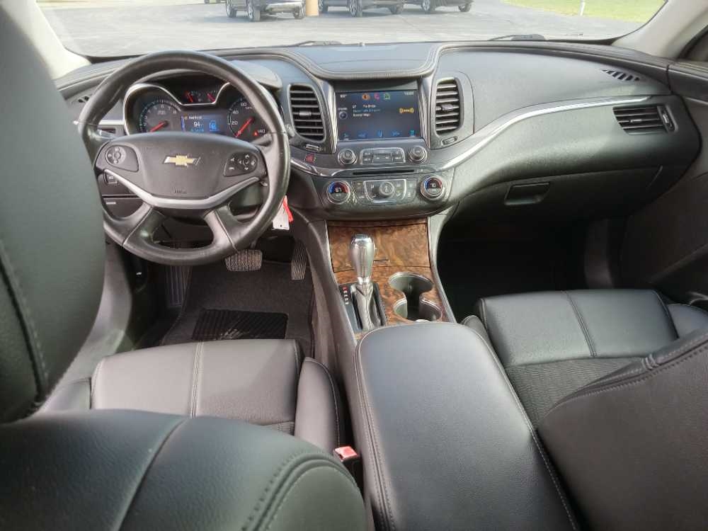 CHEVROLET IMPALA 2LT