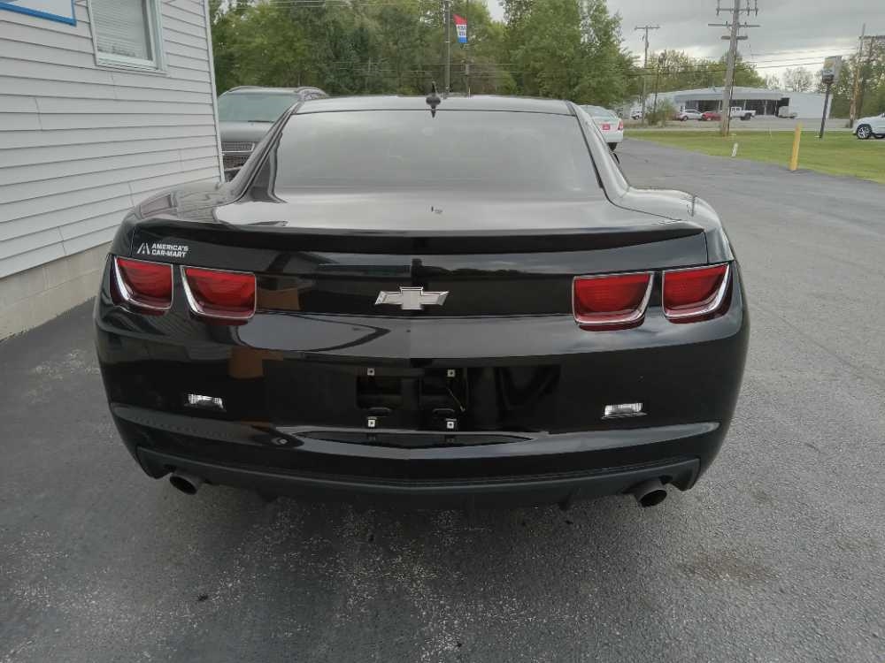 CHEVROLET CAMARO 1LT