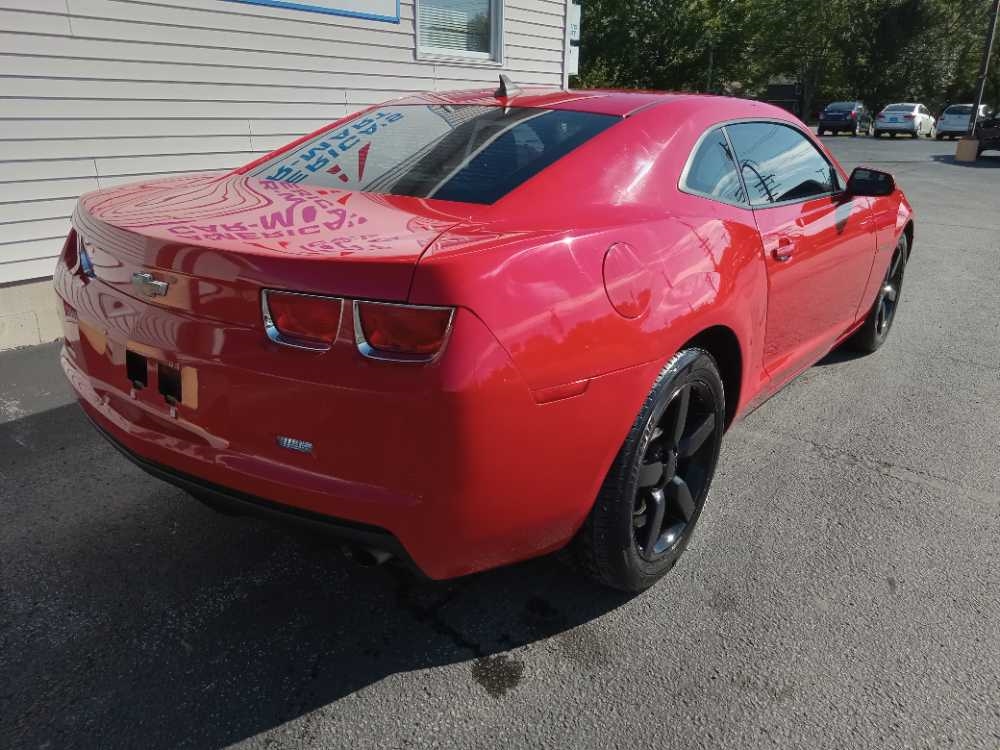 CHEVROLET CAMARO 1LT