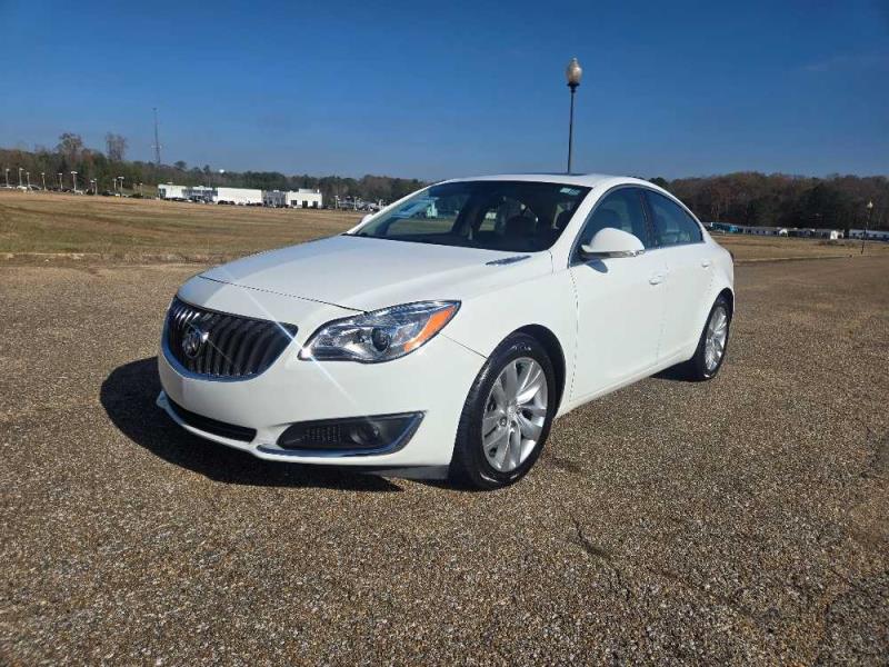 2016 Buick Regal Base's photo