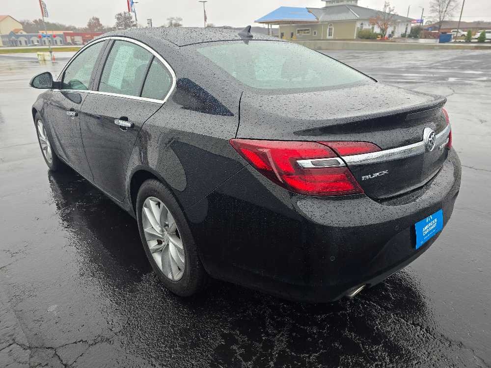 BUICK REGAL PREMIUM 1
