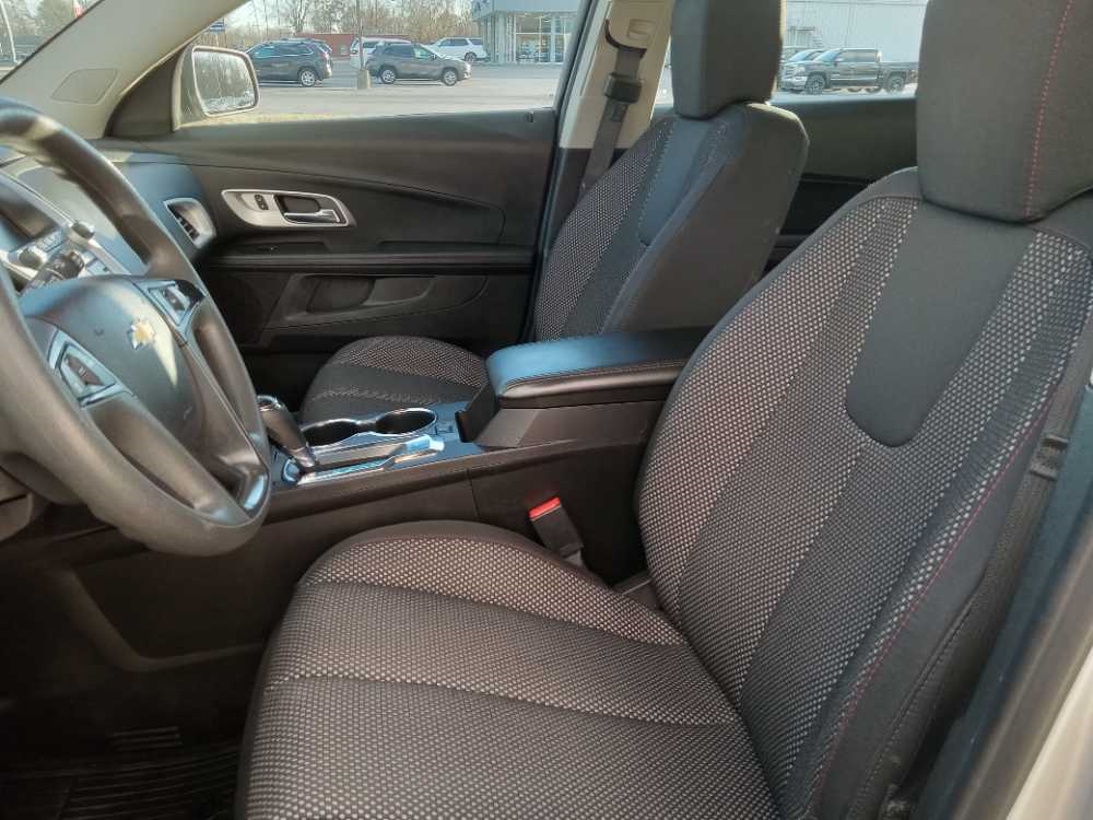 CHEVROLET EQUINOX LS