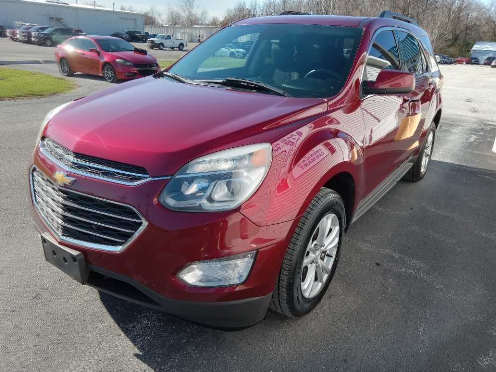 2017 Chevrolet Equinox LT's photo