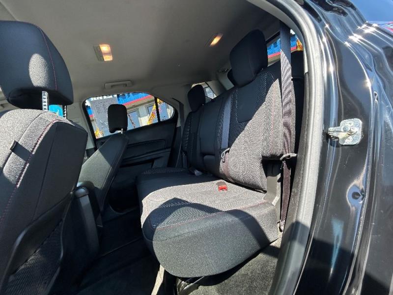 2017 Chevrolet Equinox LT's photo