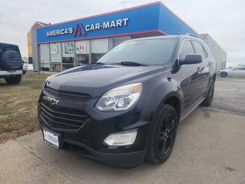 2017 Chevrolet Equinox LT's photo