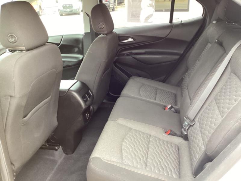 2021 Chevrolet Equinox LT's photo