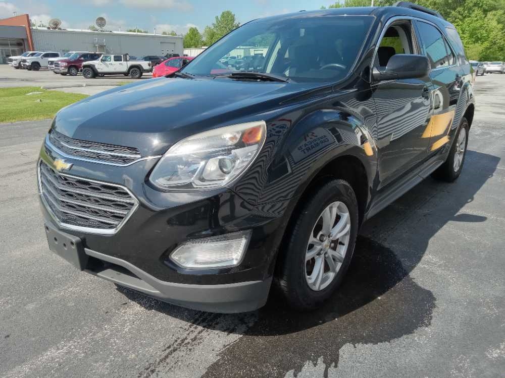 2017 CHEVROLET EQUINOX LT