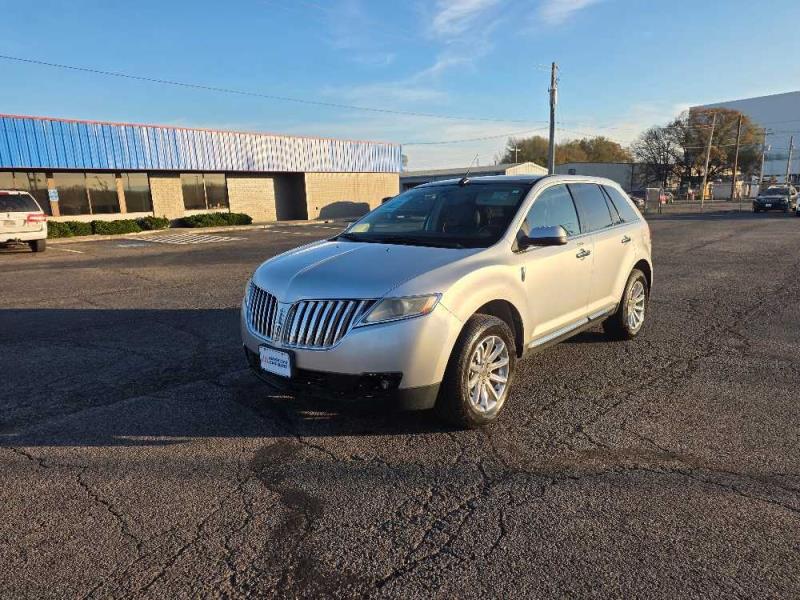 2011 Lincoln MKX Base's photo
