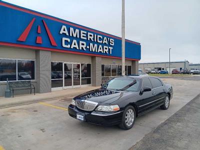 2010 Lincoln Town Car