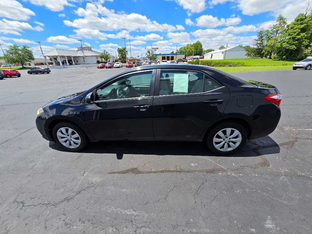 TOYOTA COROLLA S; LE; L