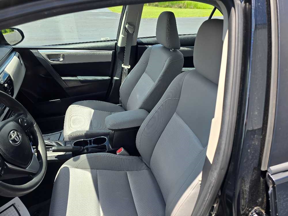 TOYOTA COROLLA S; LE; L
