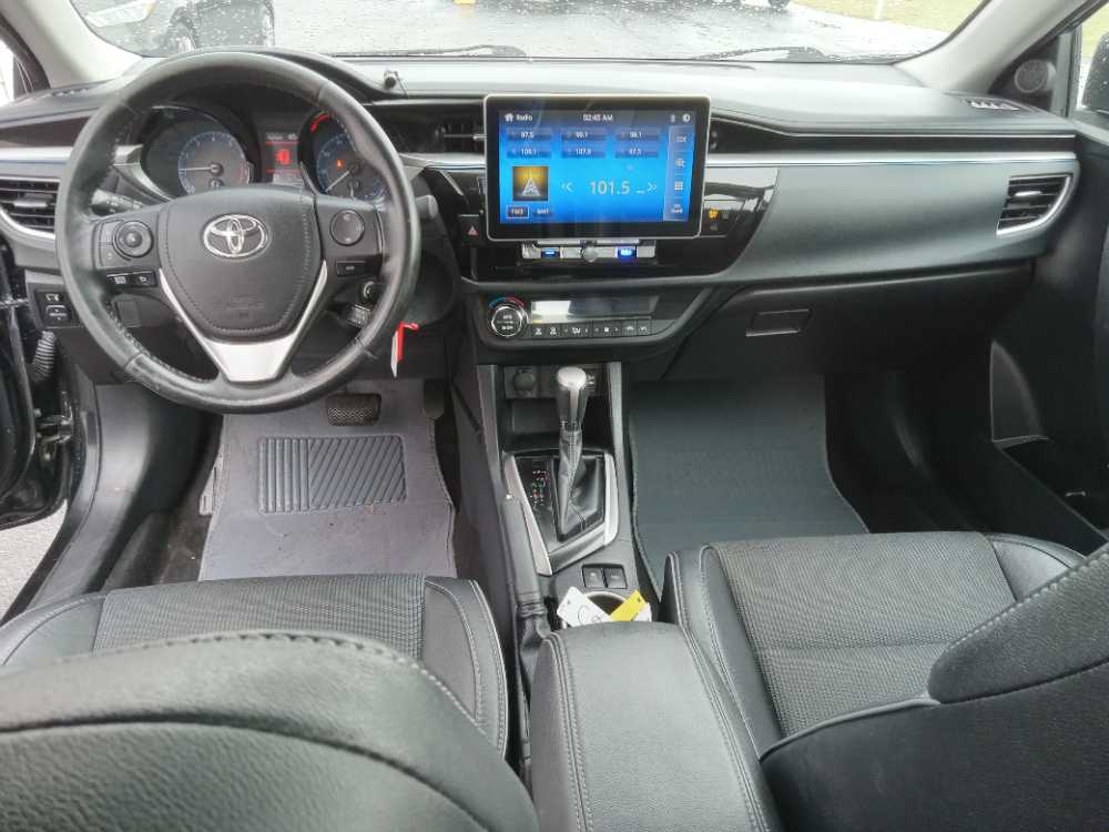 TOYOTA COROLLA S; LE; L