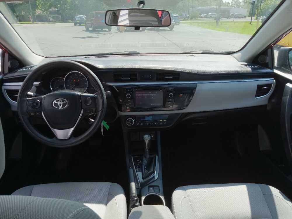 TOYOTA COROLLA S; LE; L