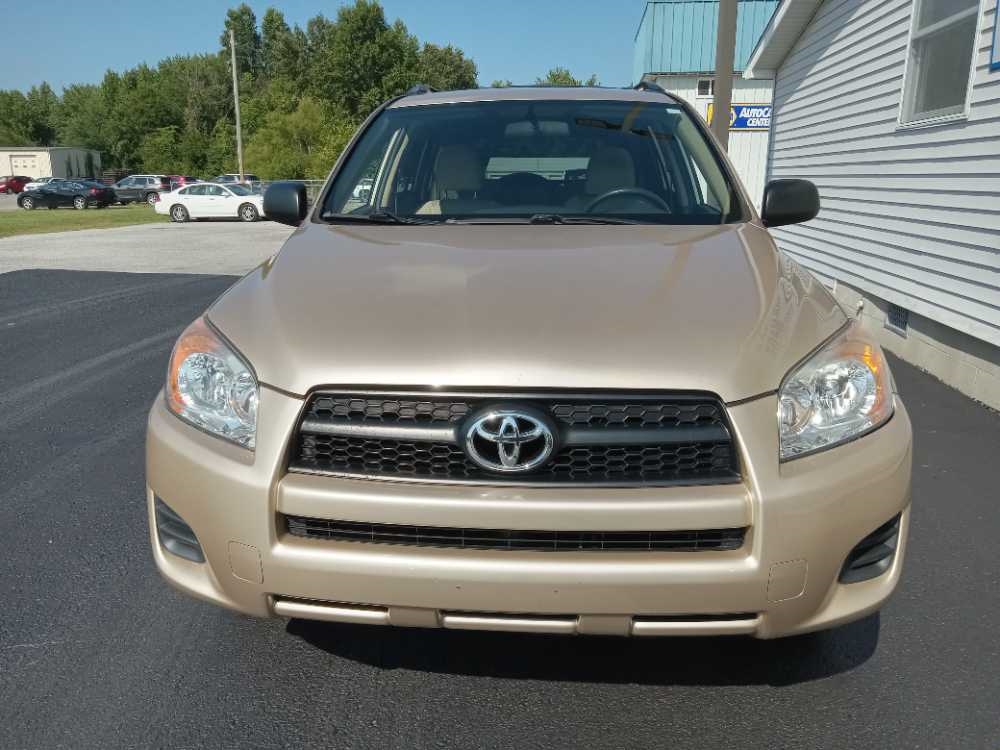 TOYOTA RAV4 BASE