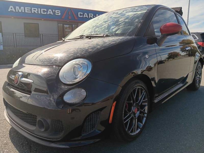 2015 FIAT 500c Abarth's photo
