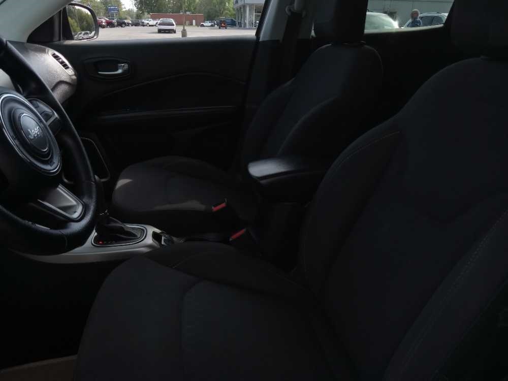 JEEP COMPASS SPORT