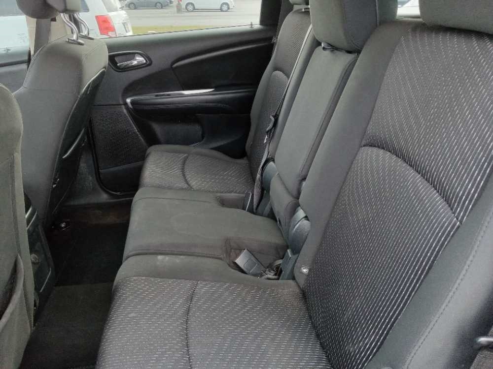 DODGE JOURNEY SE