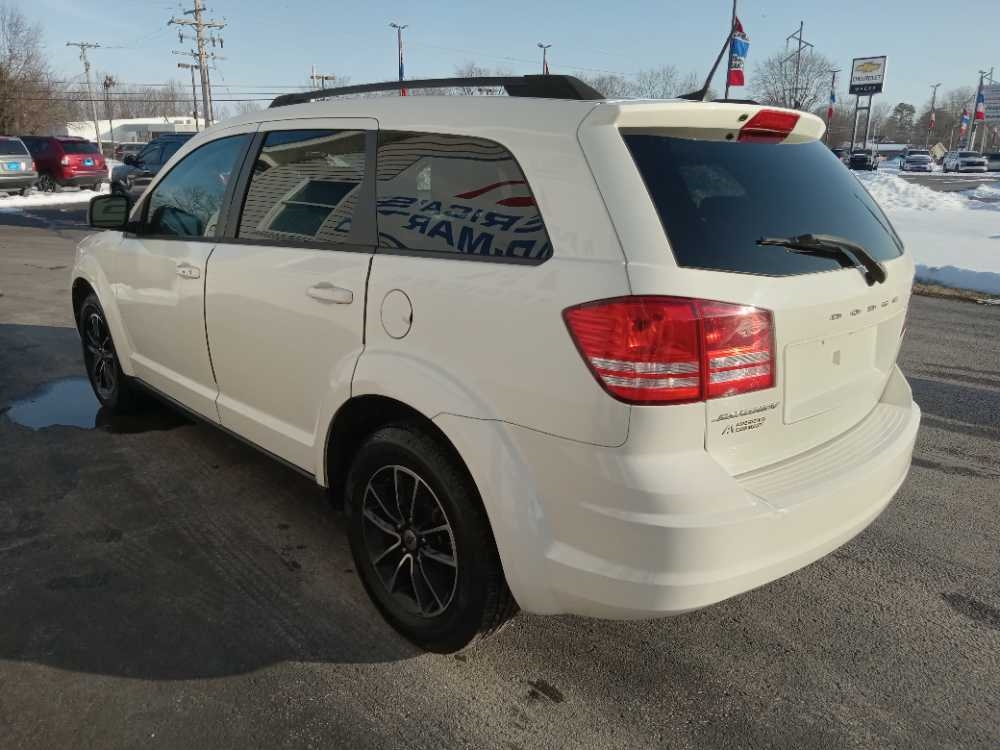 DODGE JOURNEY SE