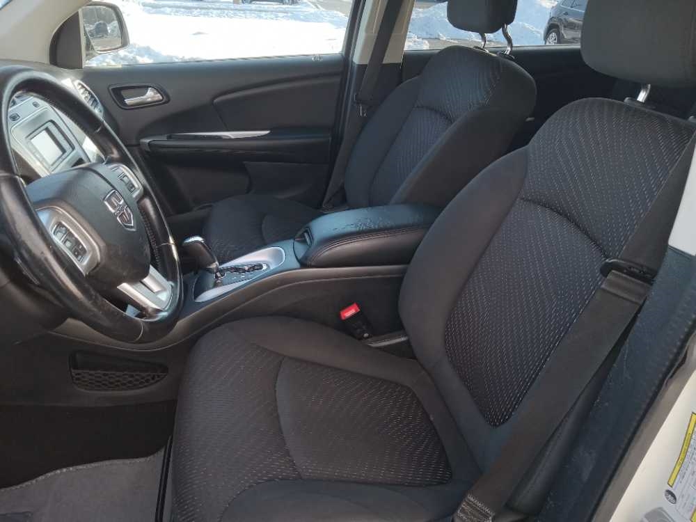 DODGE JOURNEY SE