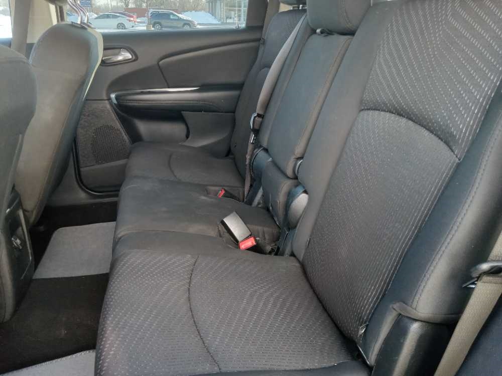 DODGE JOURNEY SE