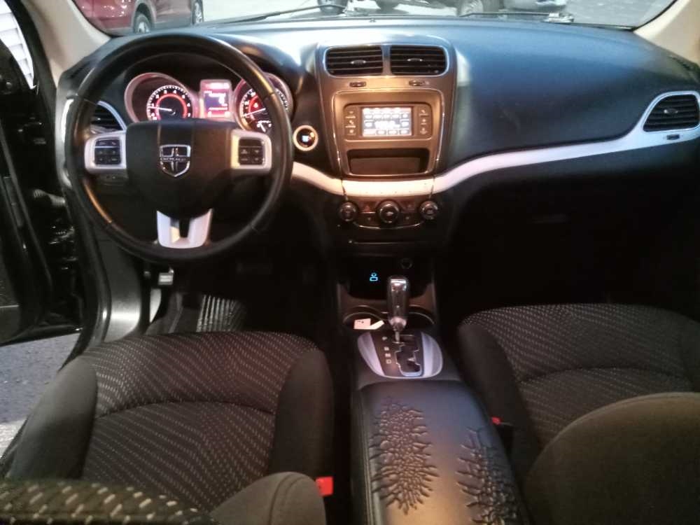 DODGE JOURNEY SE