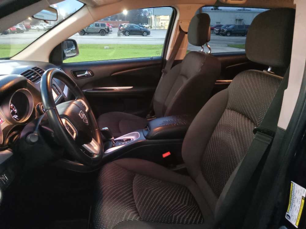 DODGE JOURNEY SE