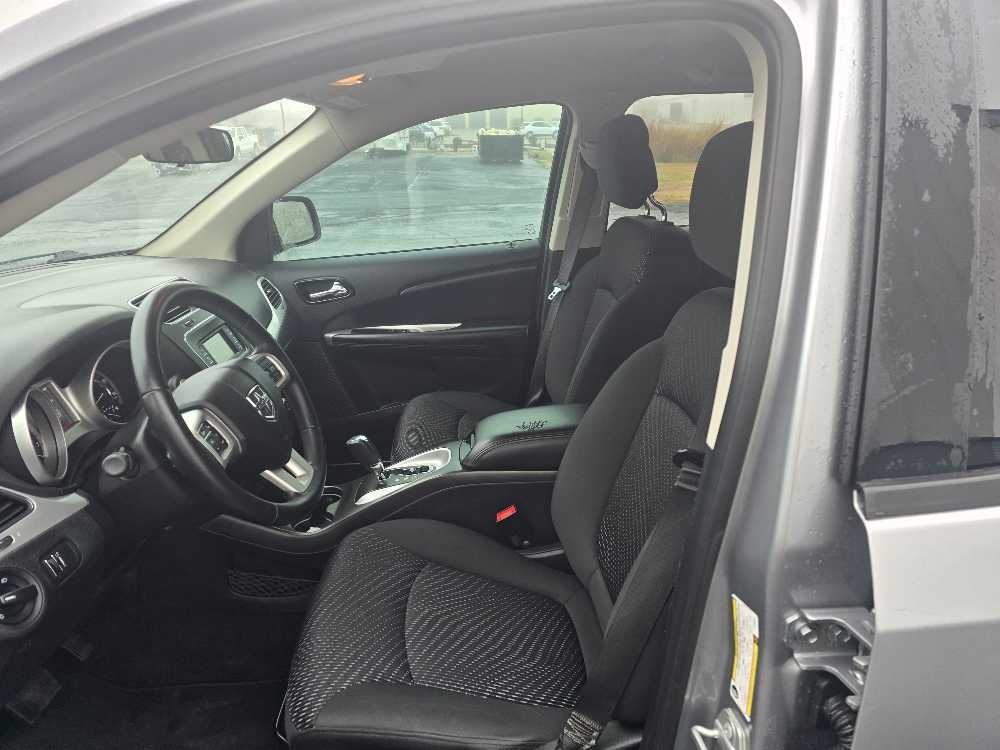 DODGE JOURNEY SE