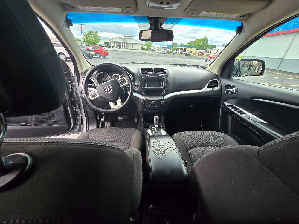 DODGE JOURNEY SE