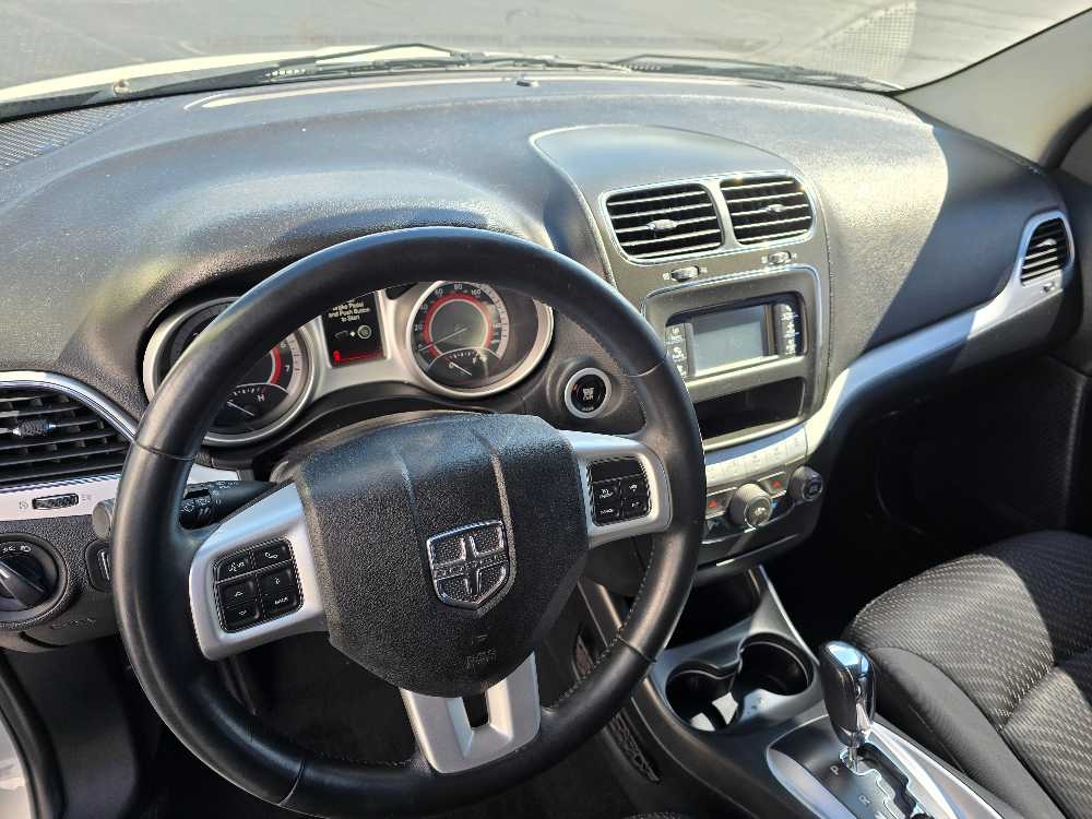 DODGE JOURNEY SE