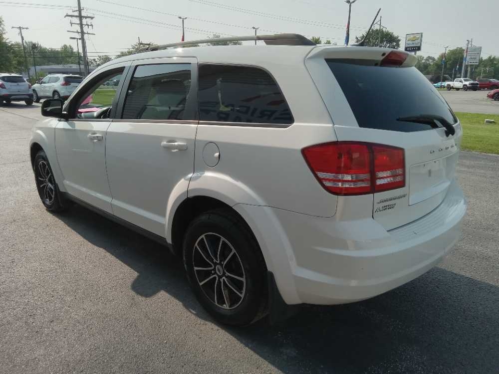 DODGE JOURNEY SE