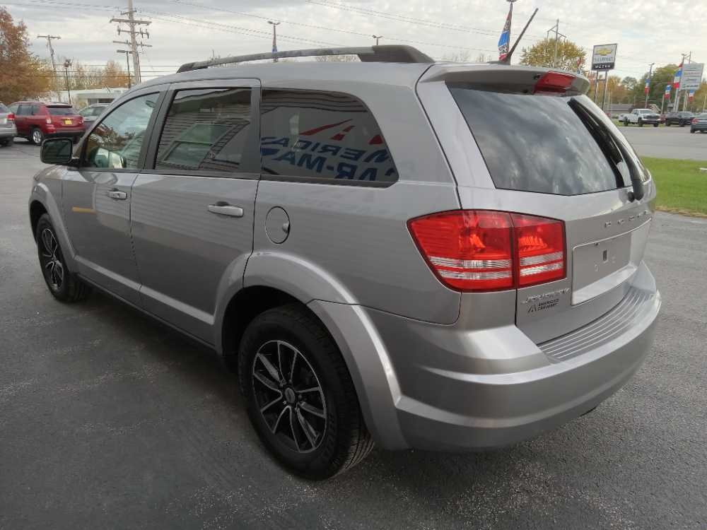 DODGE JOURNEY SE