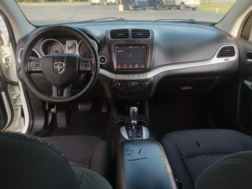 DODGE JOURNEY SXT