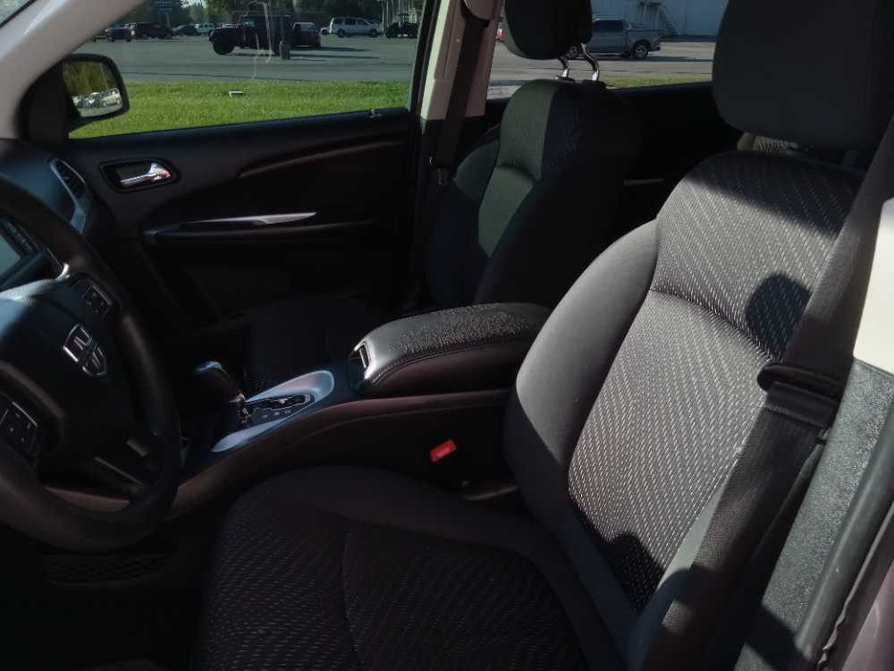 DODGE JOURNEY SXT