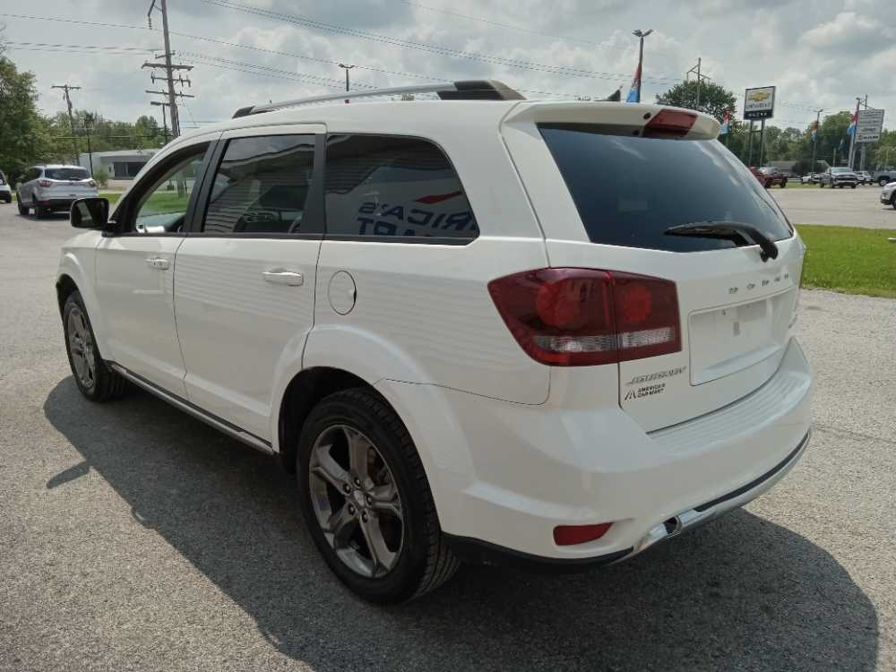 DODGE JOURNEY CROSSROAD