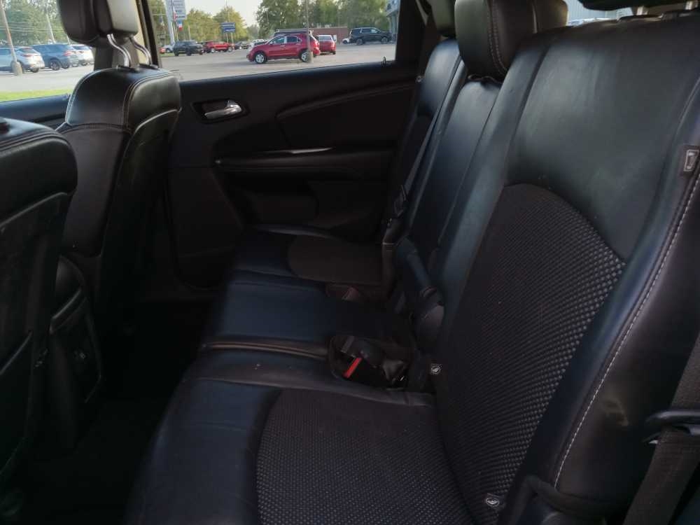 DODGE JOURNEY CROSSROAD