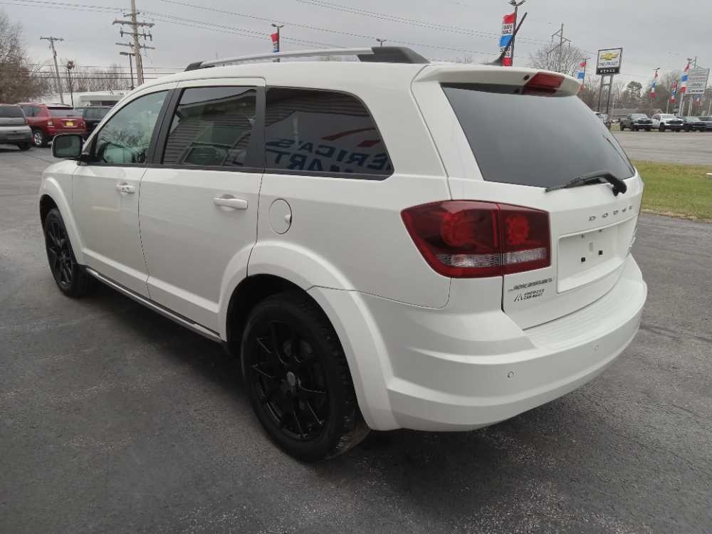 DODGE JOURNEY CROSSROAD