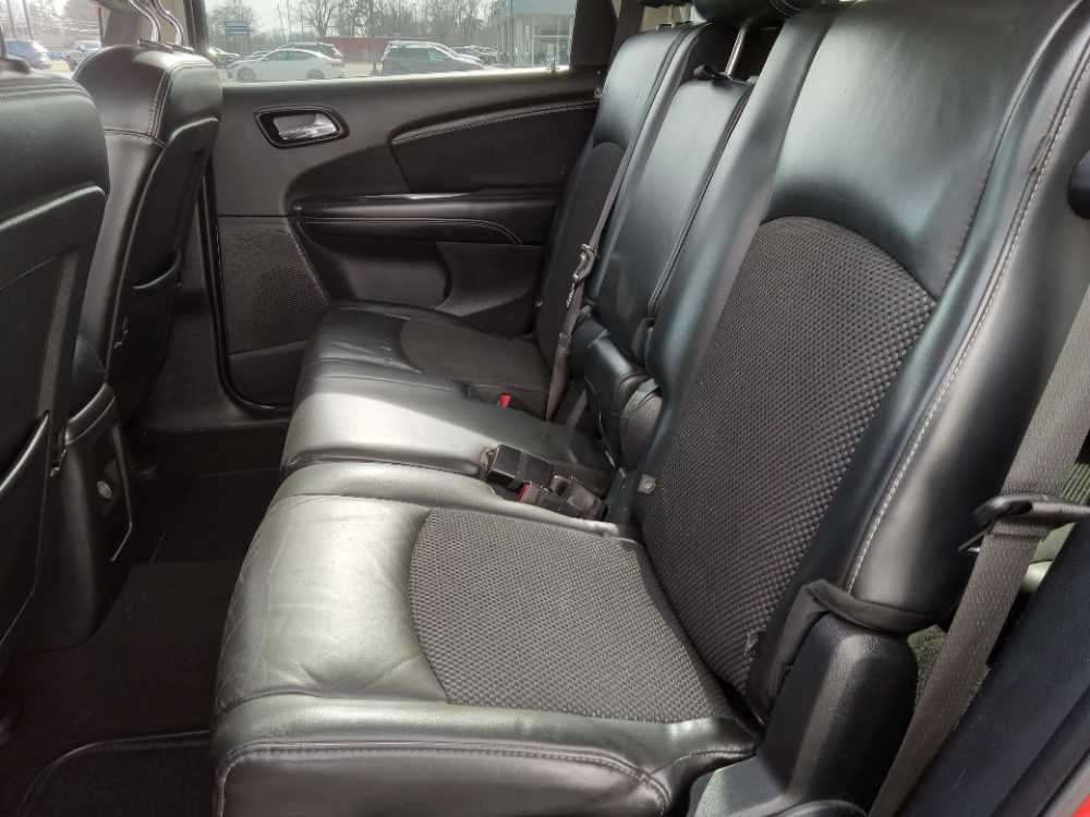 DODGE JOURNEY CROSSROAD